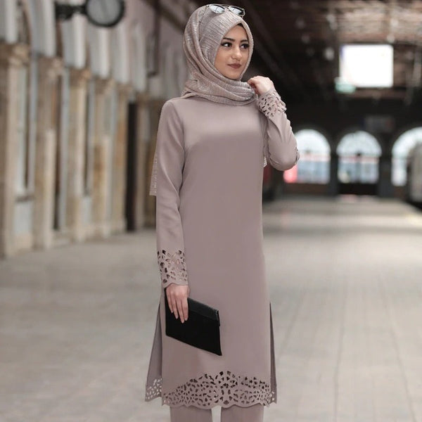 Women's Formal Abaya with Lace Detail